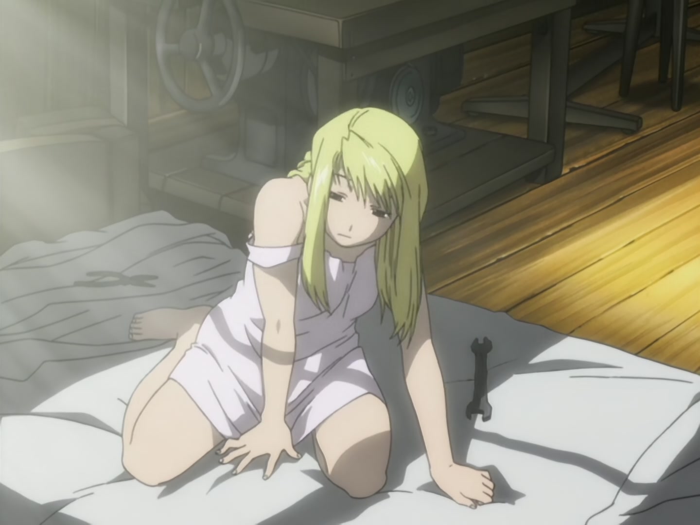 Fullmetal Alchemist Ep 8: The Philosopher's Stone @ 03:10