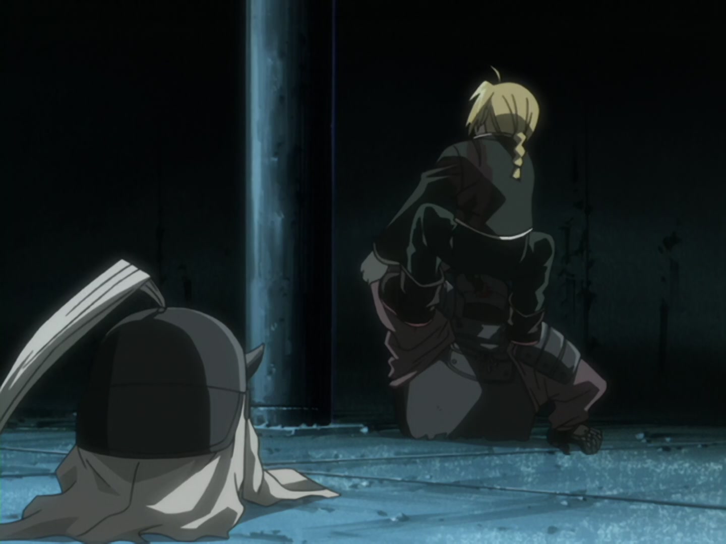 Fullmetal Alchemist Ep 21: The Red Glow @ 09:10