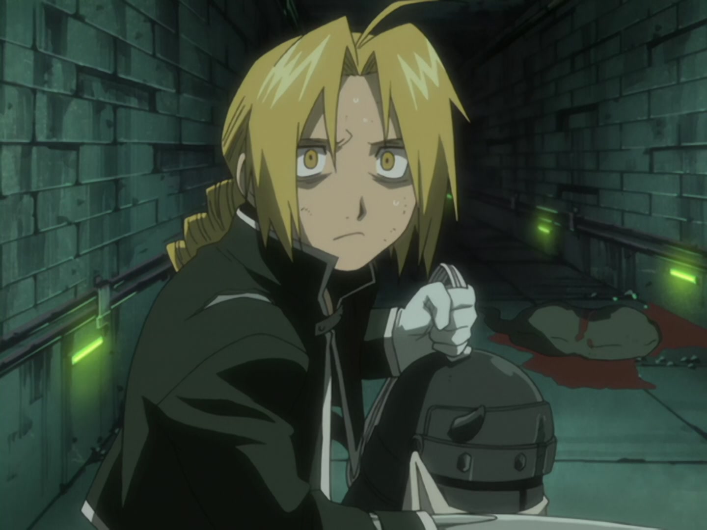 Fullmetal Alchemist Ep 21: The Red Glow @ 13:05