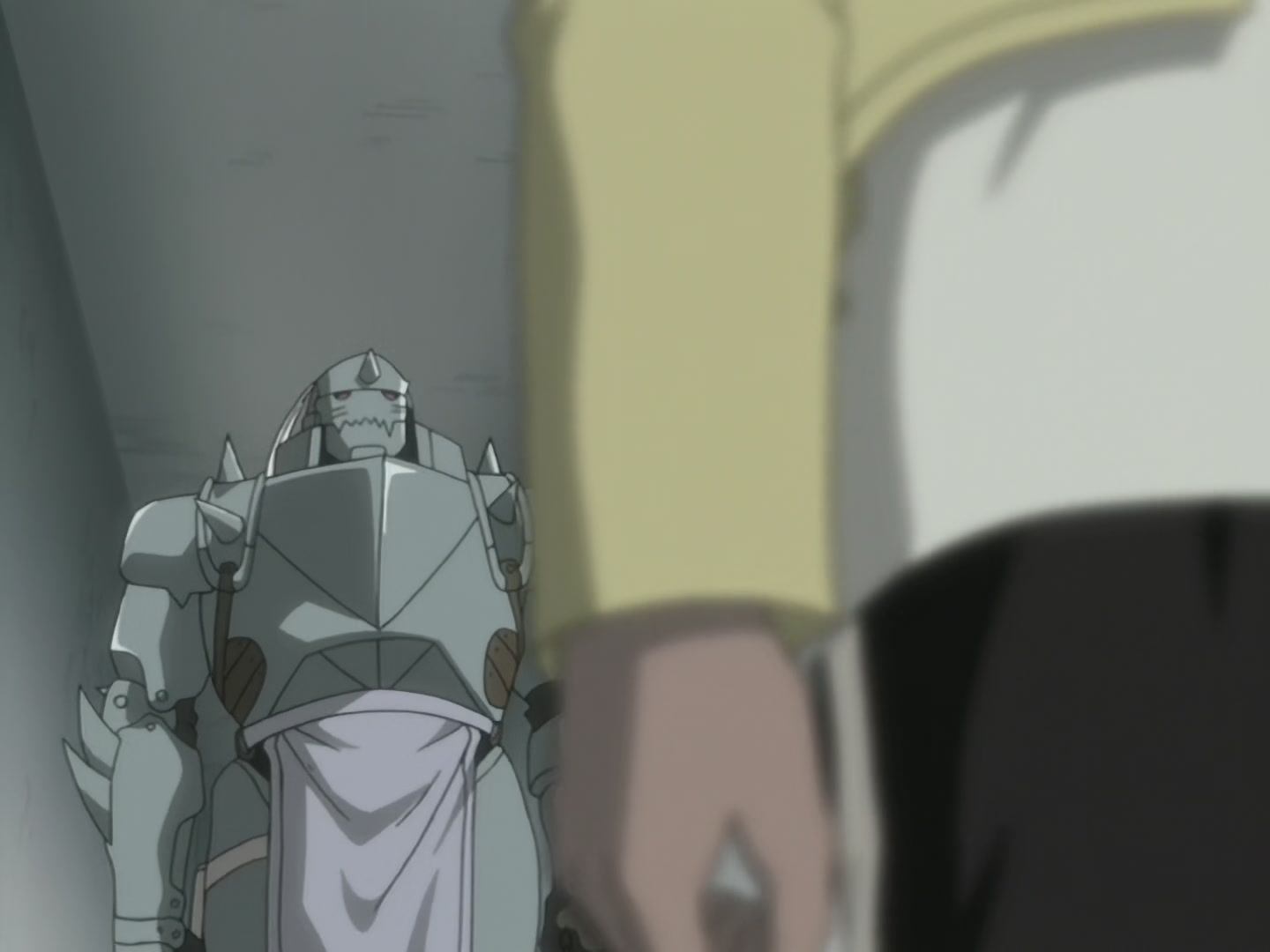 Fullmetal Alchemist Ep 21: The Red Glow @ 14:41